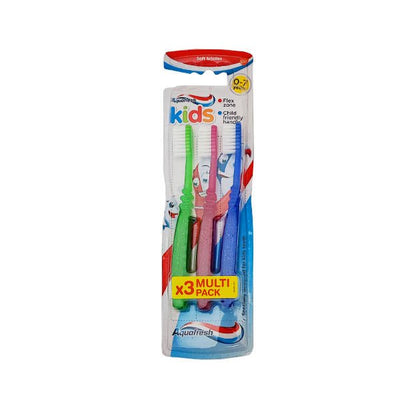 Aquafresh Toothbrush Kids 3 Pack - EuroGiant