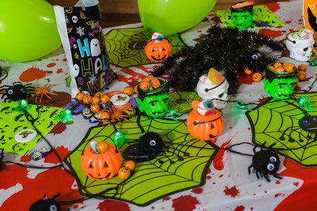 Halloween Spider Garland 1.5 Metre - EuroGiant